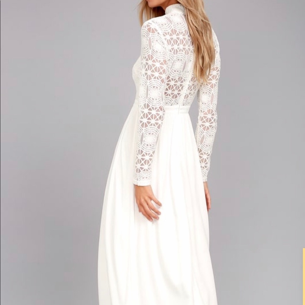 Dream white long sleeve lace maxi dress